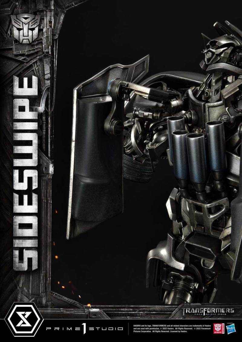 Transformers: Dark of the Moon (Film) Sideswipe DX