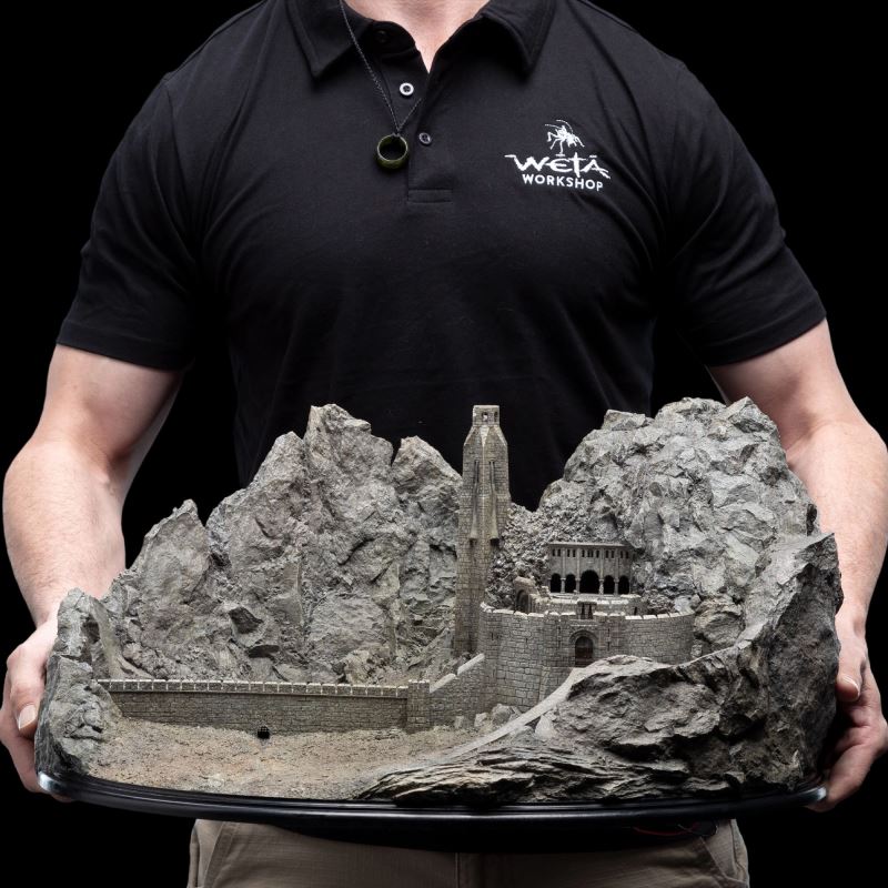 HELM'S DEEP™ Environment – ​​Limited Edition
