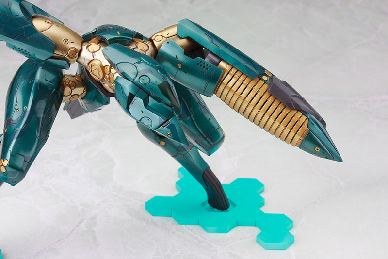 METAL GEAR SOLID 4 GUNS OF THE PATRIOTS Metal Gear Ray 1/100