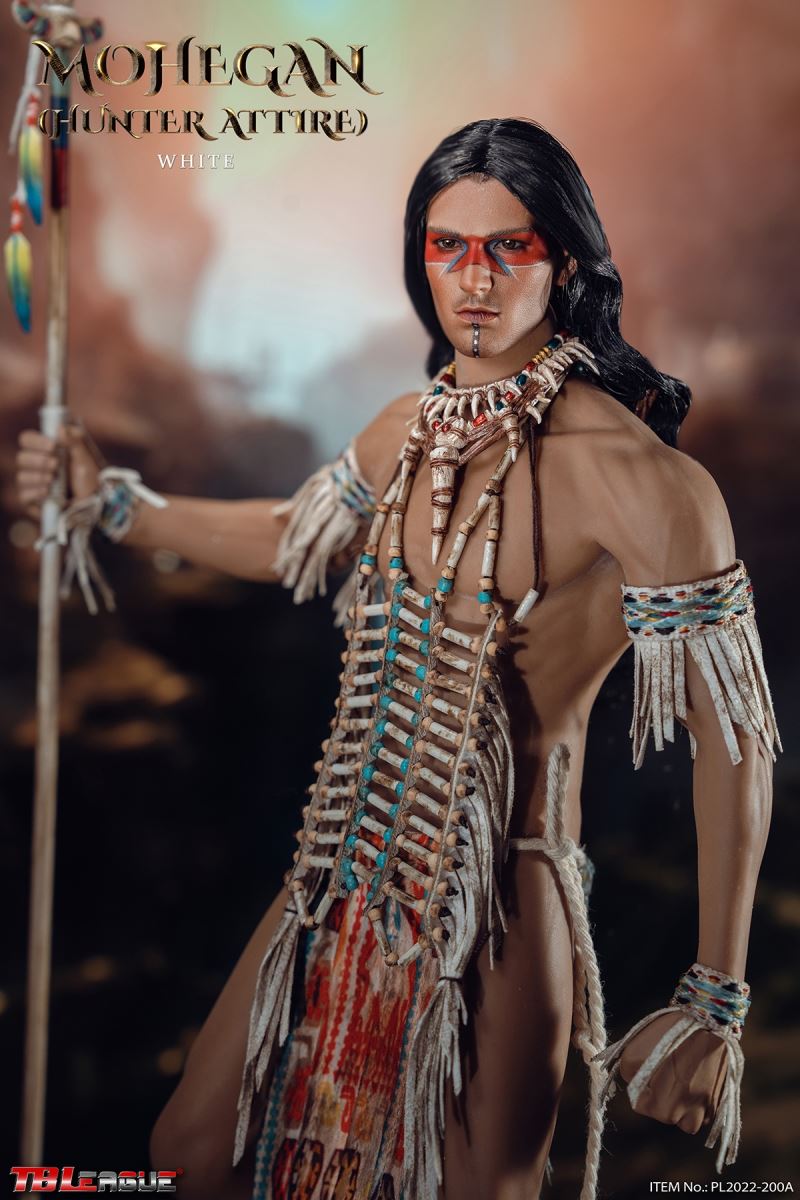 Mohegan (Hunter Attire) White / Brown 1/6