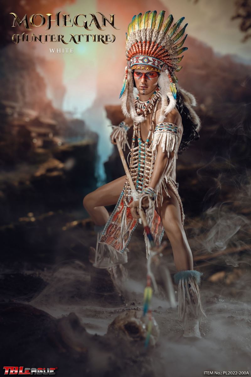 Mohegan (Hunter Attire) White / Brown 1/6