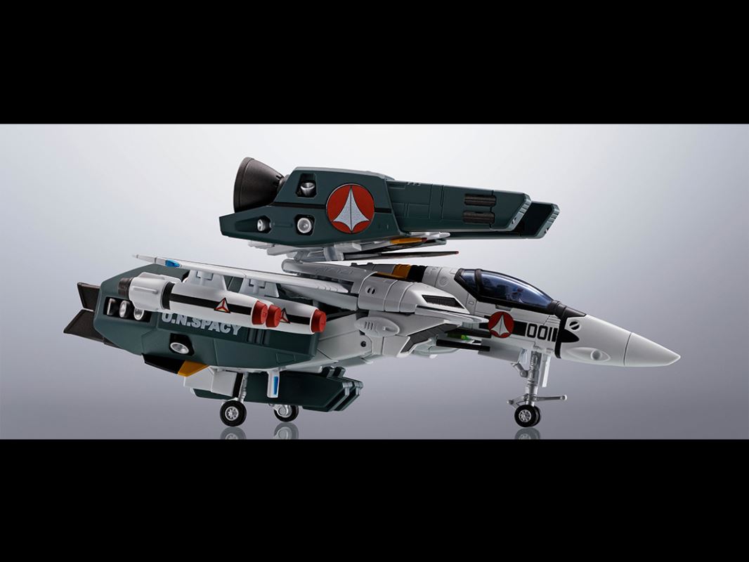 HI-METAL R VF-1S Super Valkyrie (Hikaru Ichijo)