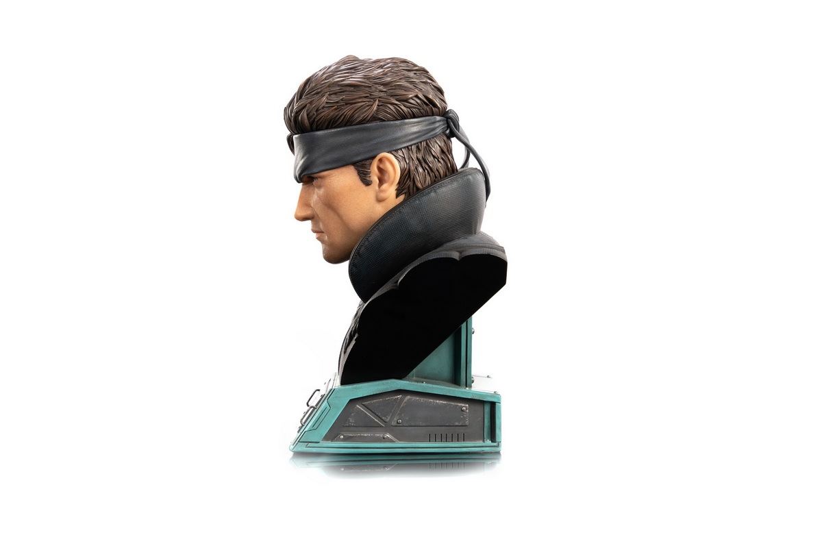 Snake Bust