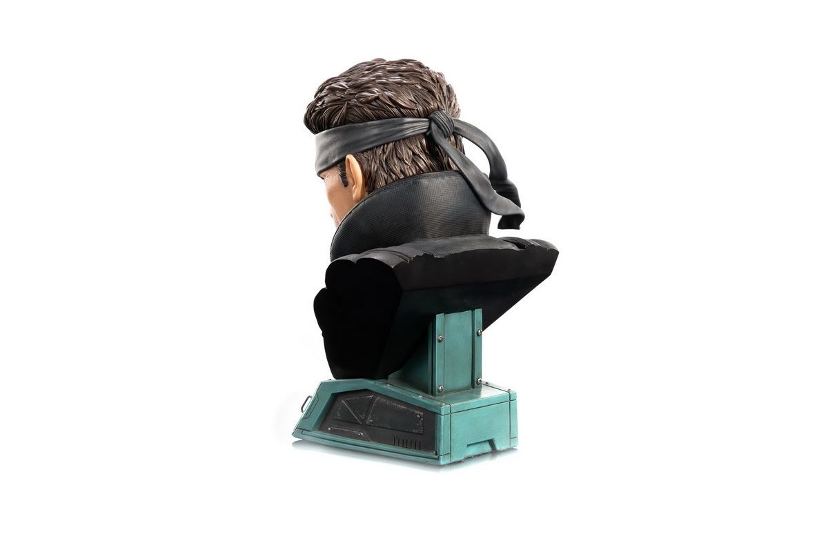 Snake Bust