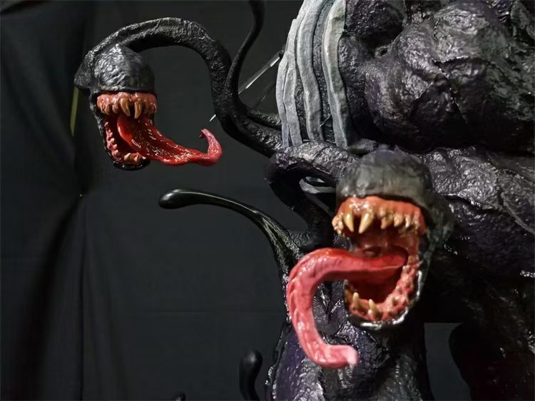 Custom Venom Wolverine