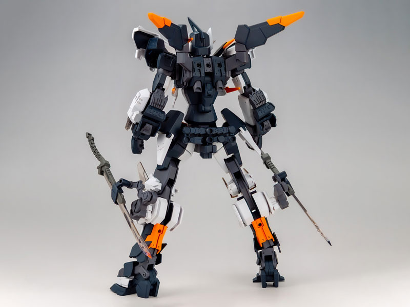 Yuumo CODE BEAST 1/100 Hundred Edge Arma First Press Limited Edition