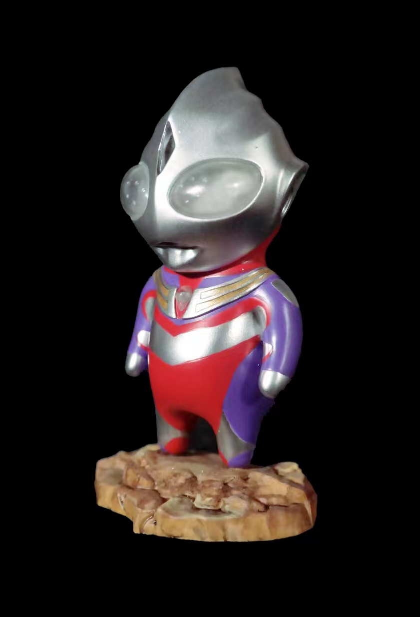 Ultraman Tiga Cub