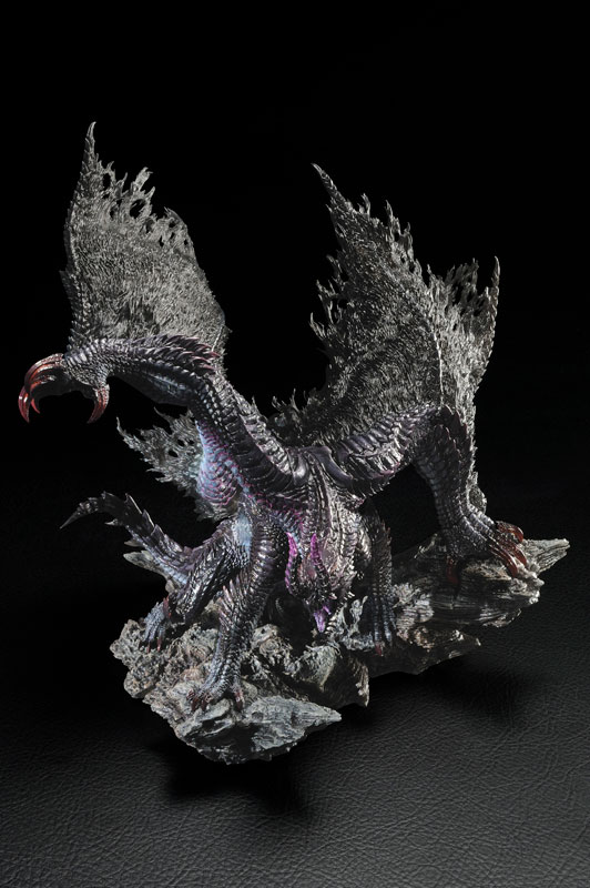 Capcom Figure Builder Creator's Model Black Eclipse Wyvern Gore Magala