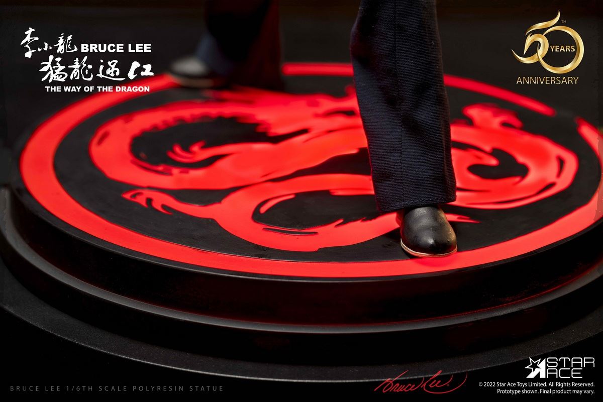 Dragon Crossing the River - Bruce Lee Statue