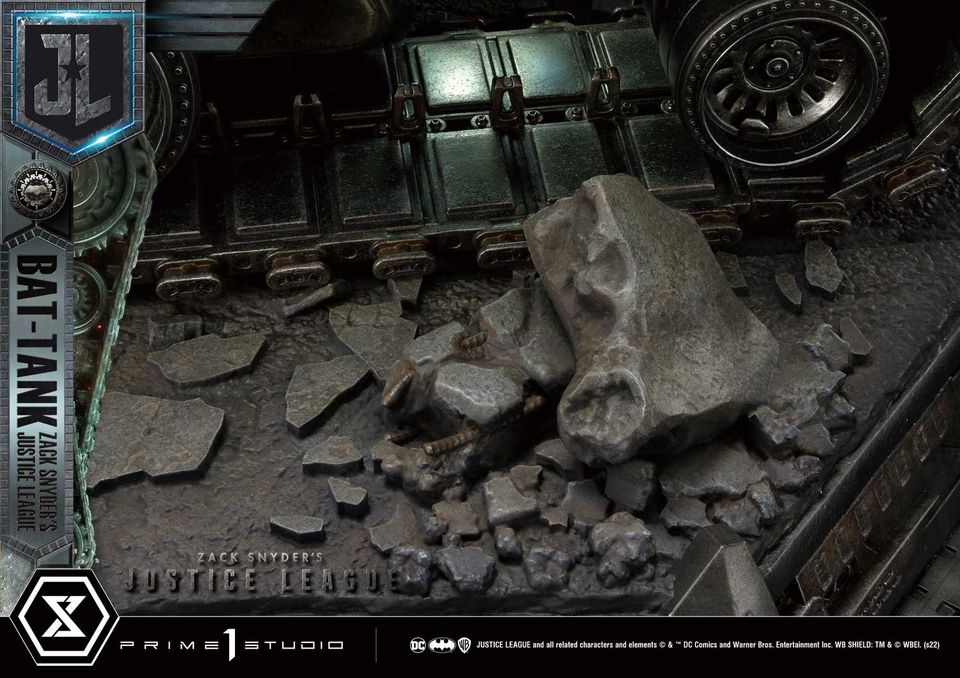 Justice League (Film) Bat-Tank Zack Snyder's Justice League
