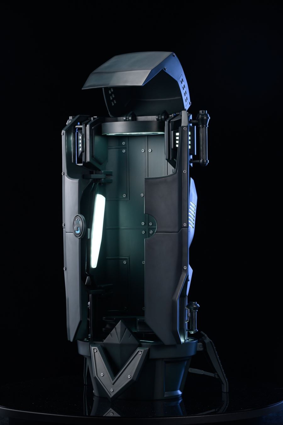Arkham Knight Bat Armor v8.03 1/6