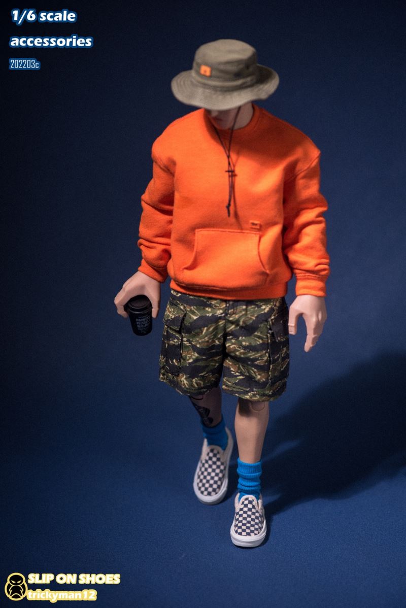 Shoes 1/6