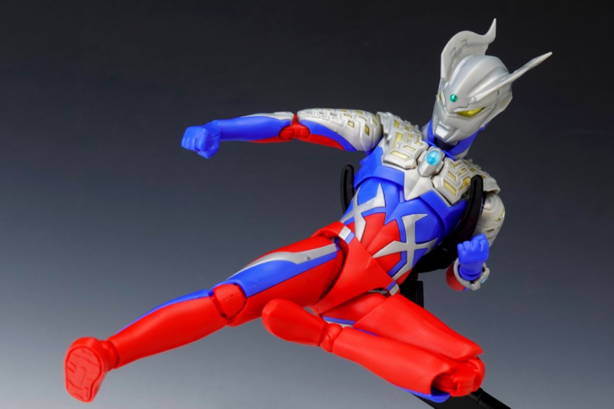 Figure-rise Standard Ultraman Zero