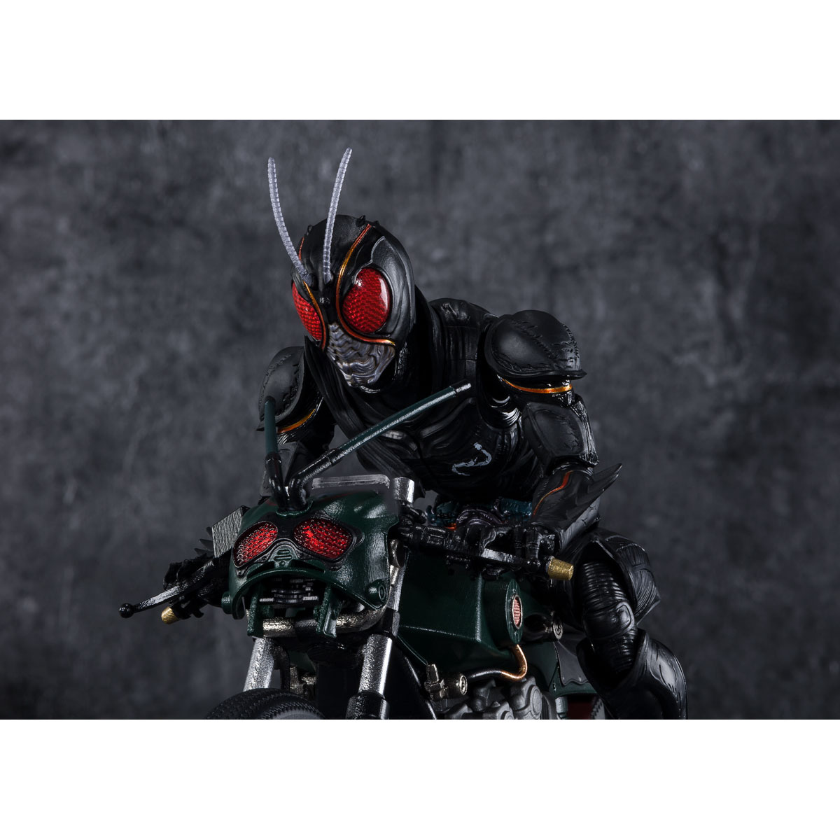 SHFiguarts Battle Hopper (Kamen Rider BLACK SUN)