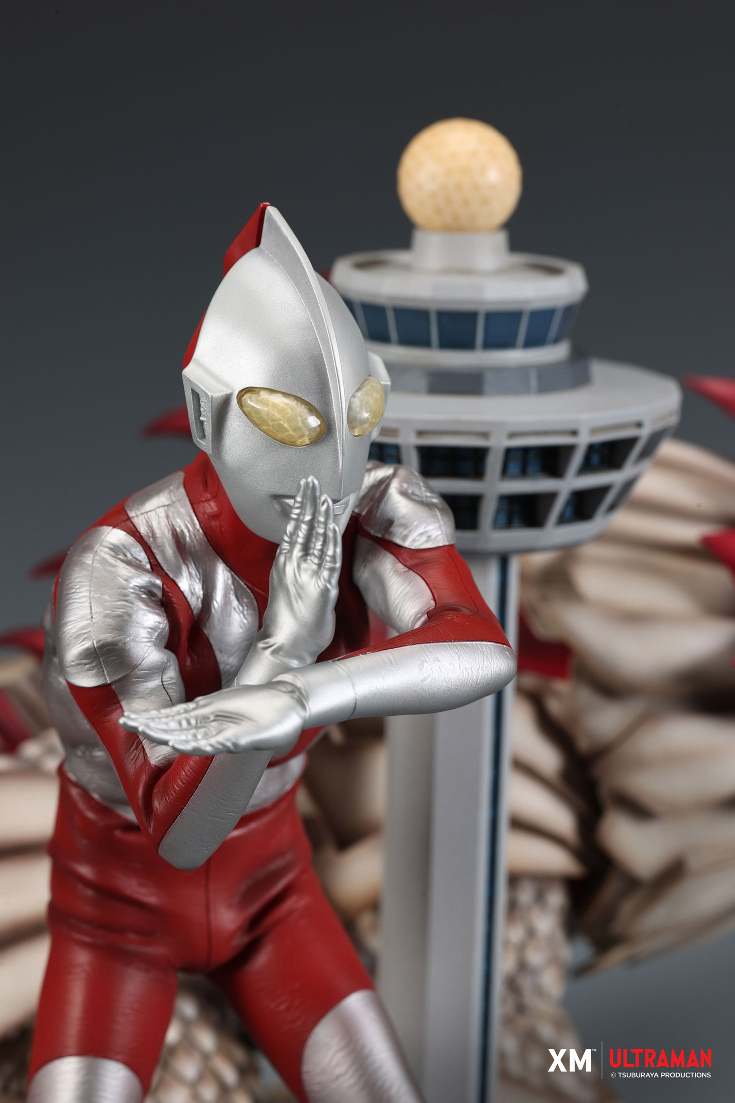 SJ55 Series: Ultraman and Merliger (Changi Airport)