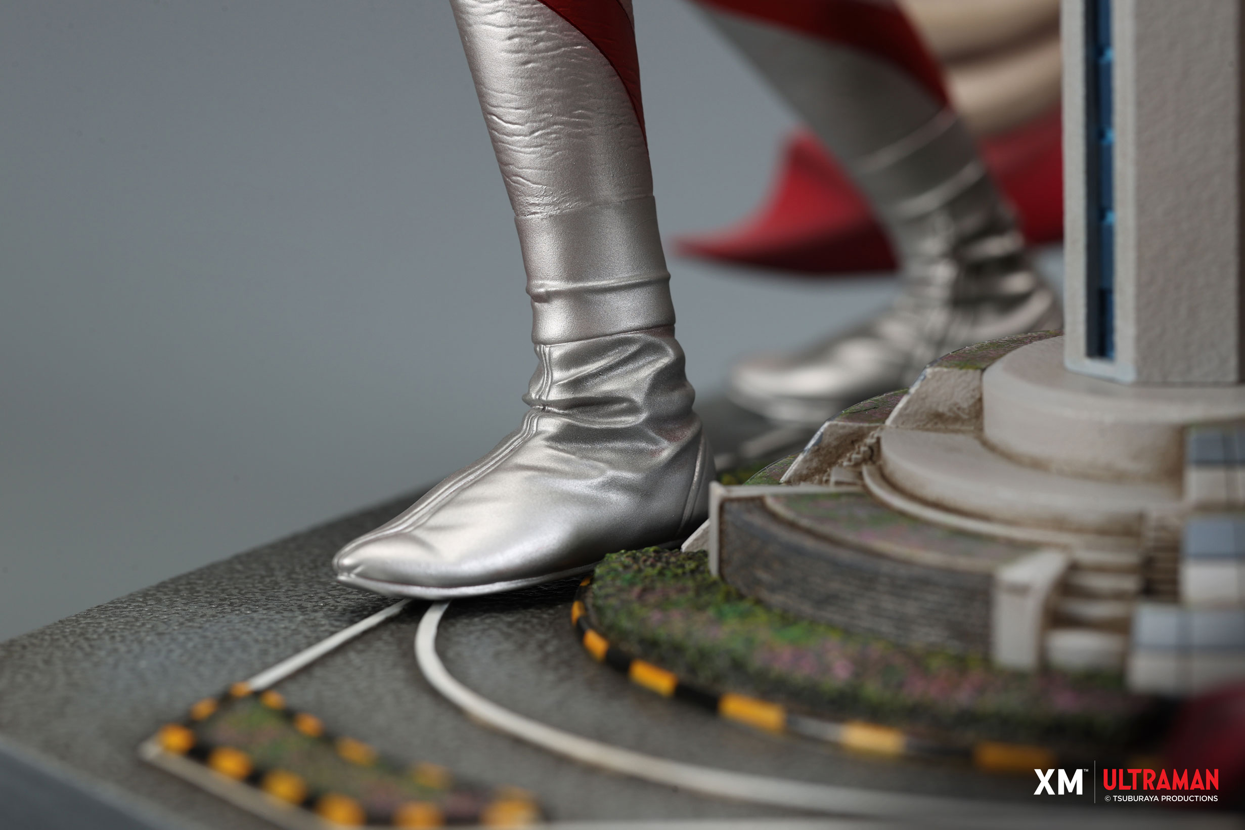 SJ55 Series: Ultraman and Merliger (Changi Airport)