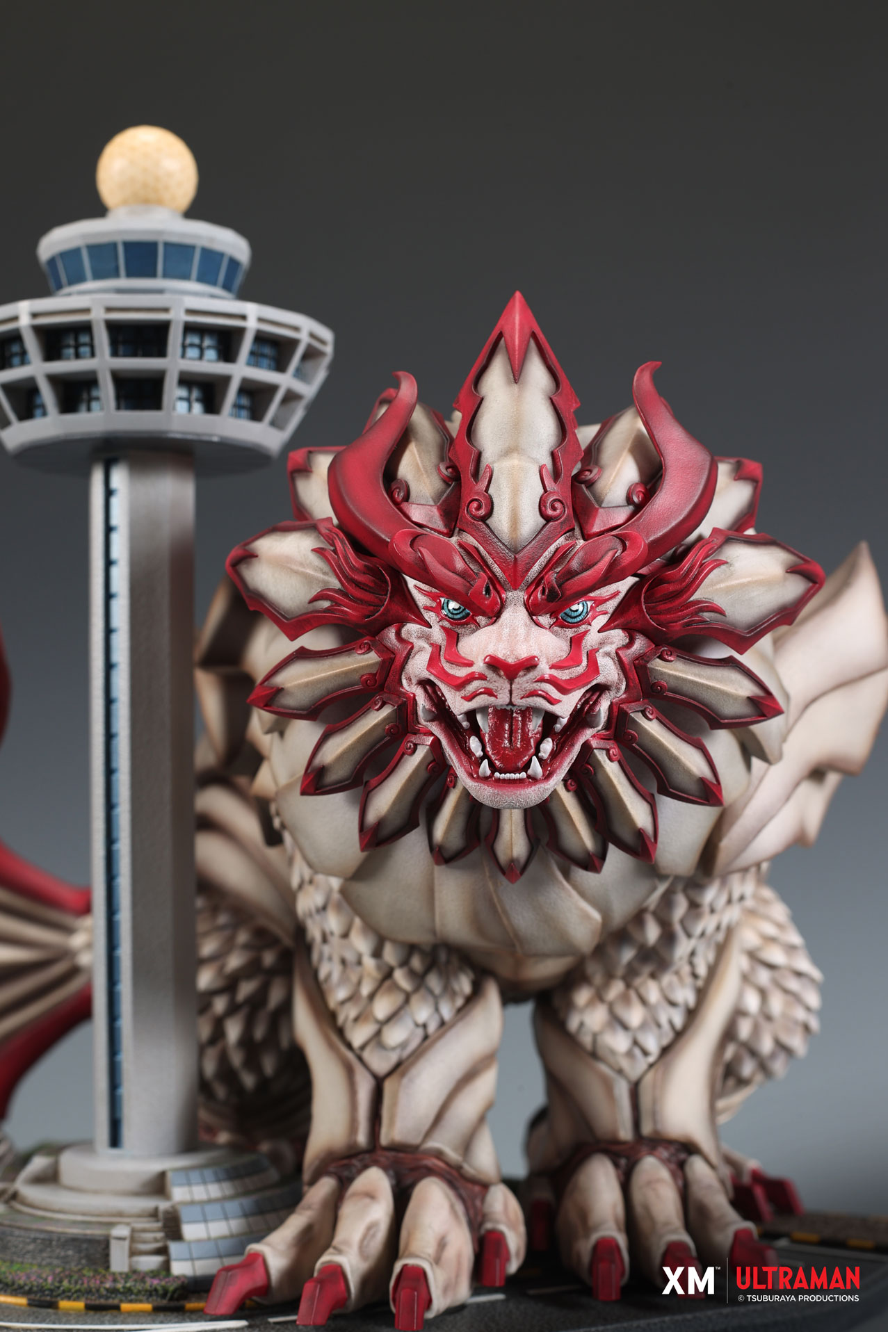 SJ55 Series: Ultraman and Merliger (Changi Airport)