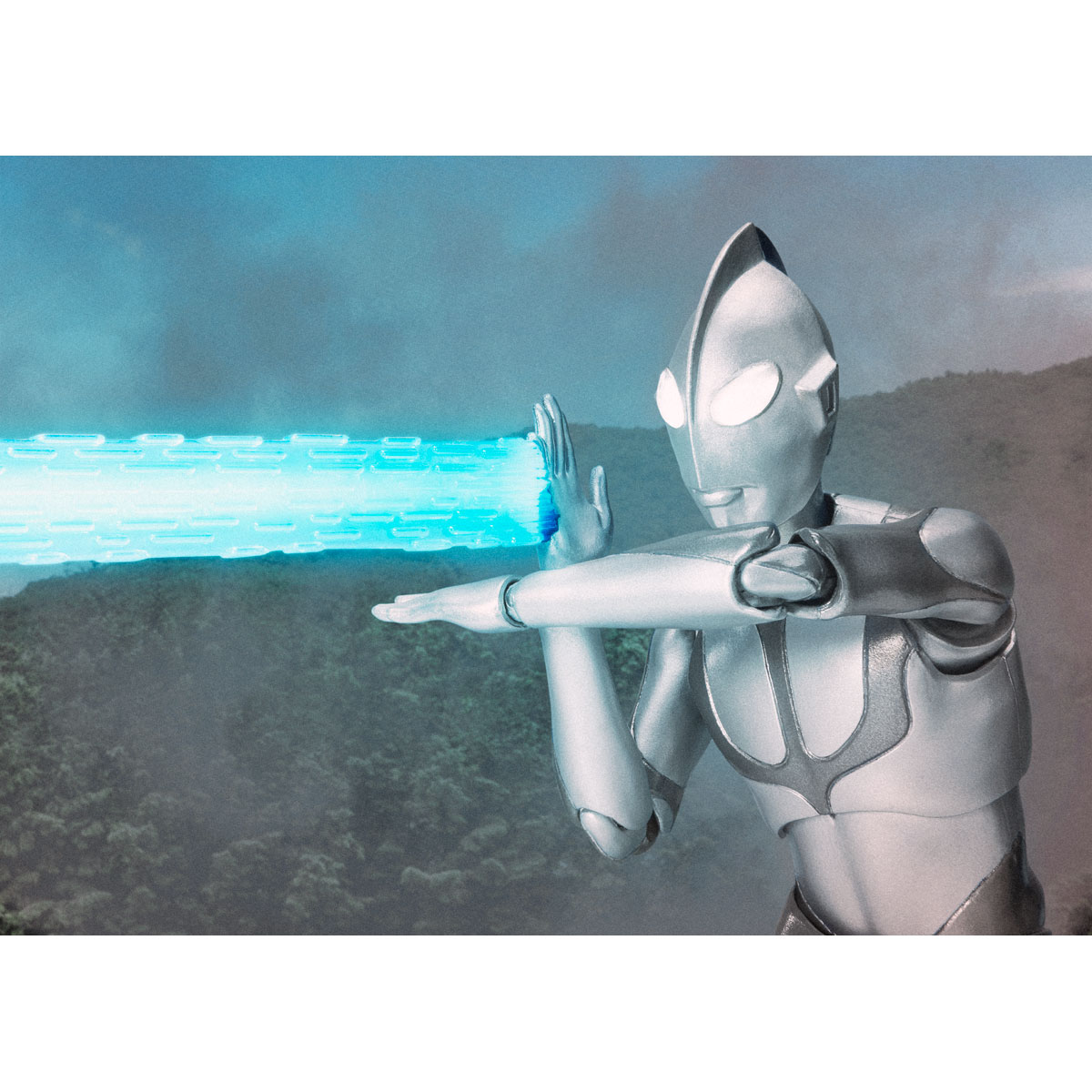 SHFiguarts Ultraman - Landing Ver.- (Shin Ultraman)