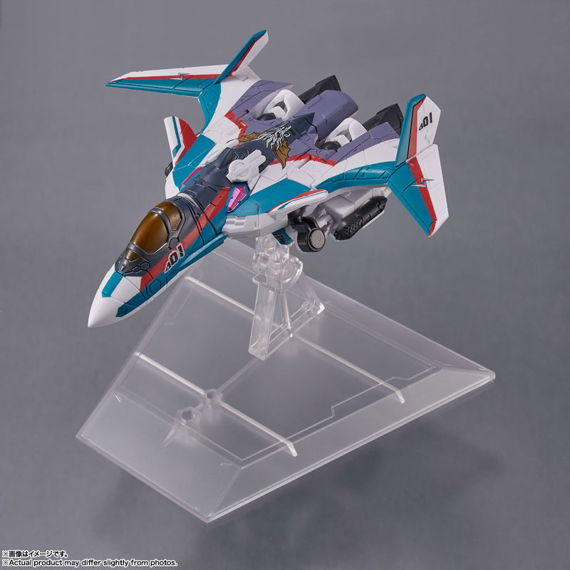 TINY SESSION VF-31S Siegfried (Arad Molders Custom) with Mikumo Guynemer Macross Delta