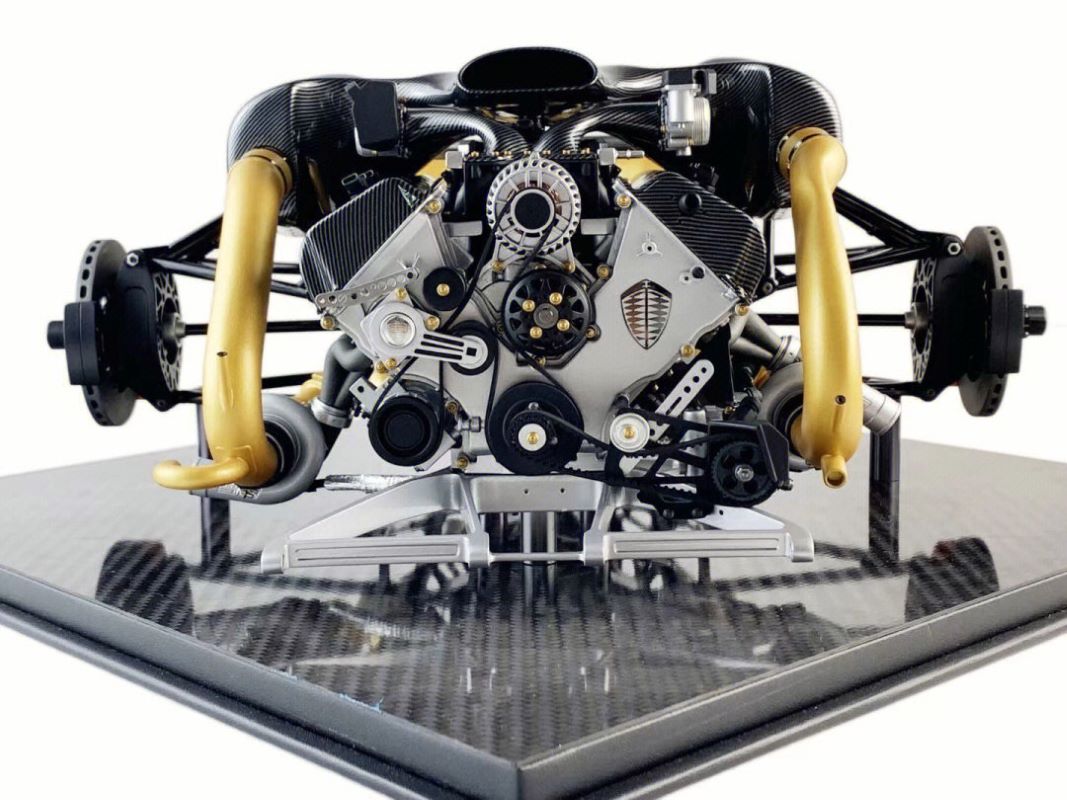 Koenigsegg one1 engine (local gold special edition) 1/6