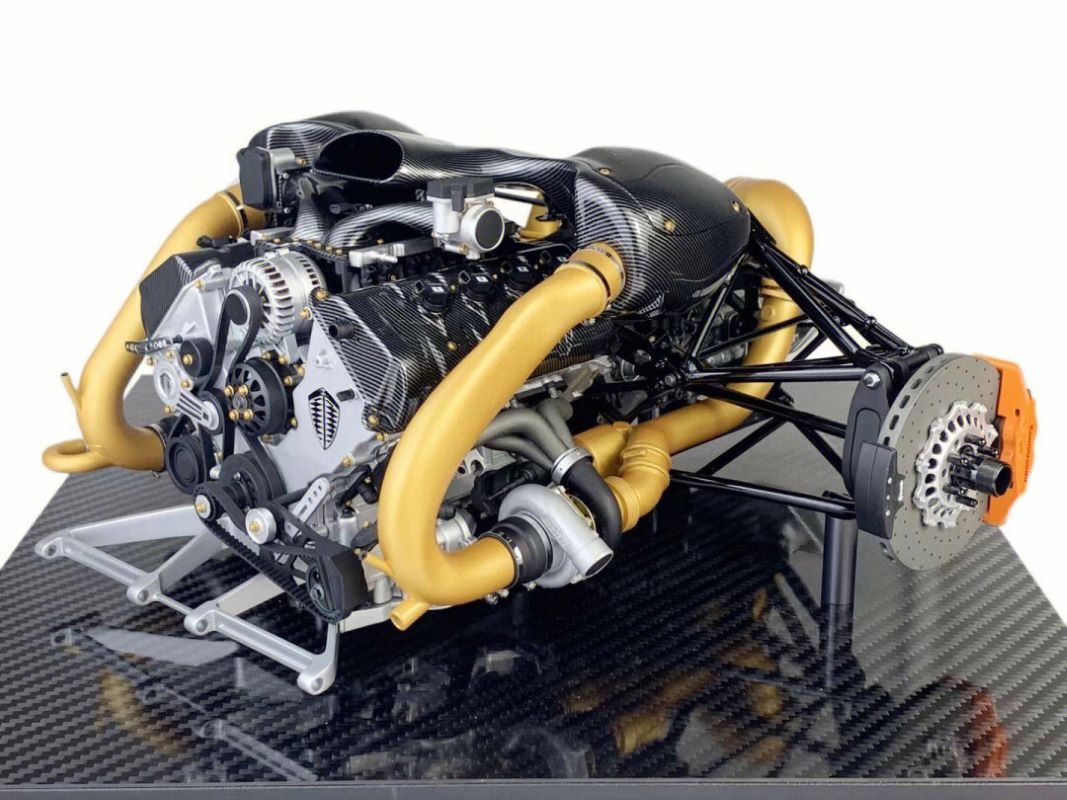 Koenigsegg one1 engine (local gold special edition) 1/6