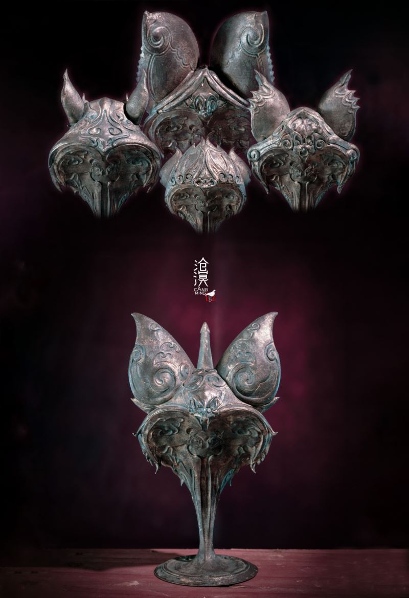 Five Bats Linmen Bronze Bat Head