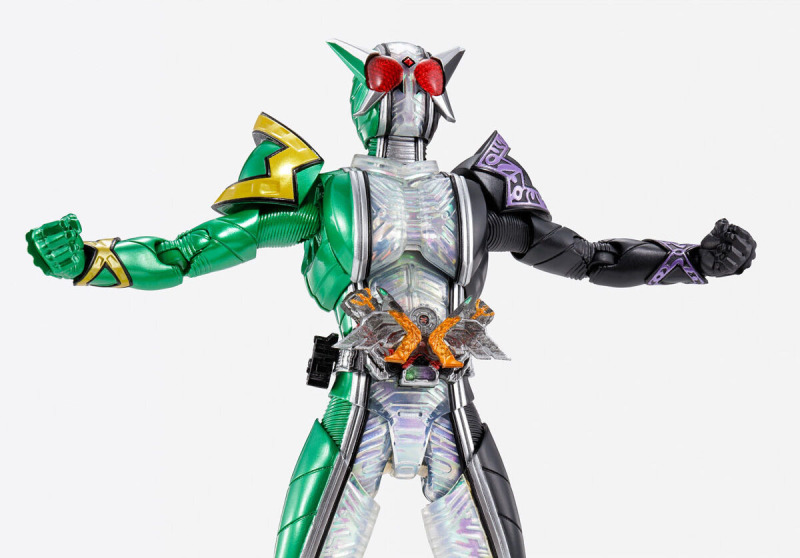 SHFiguarts (true bone carving method) Kamen Rider W Cyclone Joker Extreme