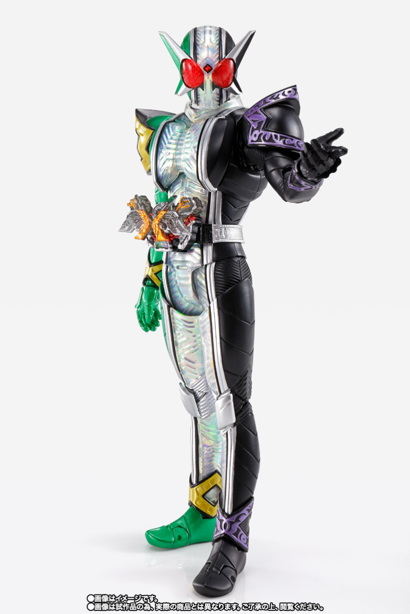 SHFiguarts (true bone carving method) Kamen Rider W Cyclone Joker Extreme