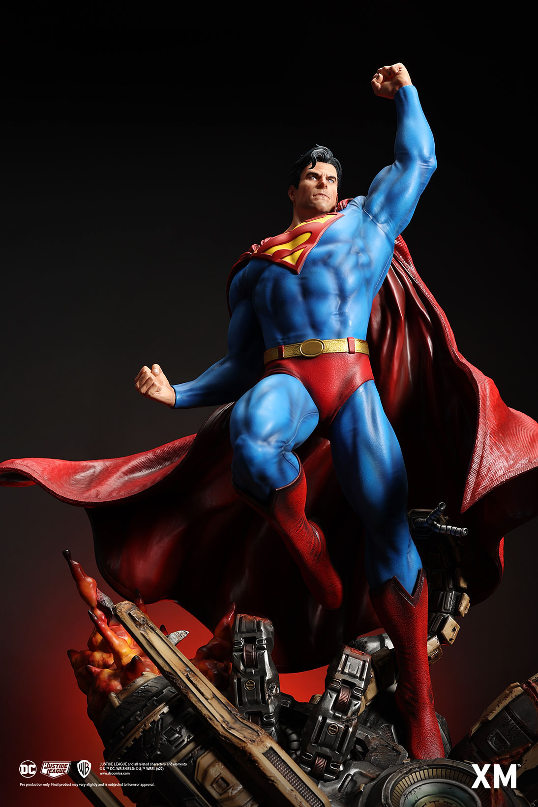 Superman - Classic - Ver B 4th Scale