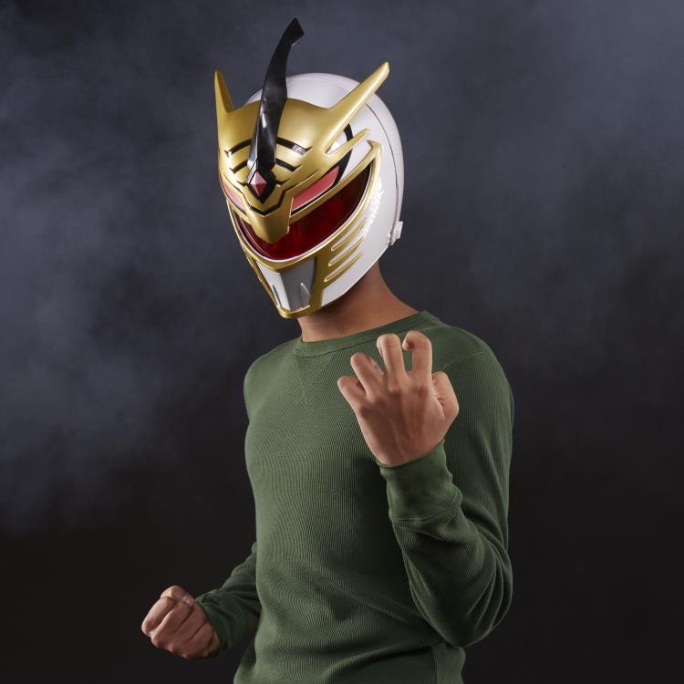 Power Rangers: the replica of Lord Drakkon's helmet