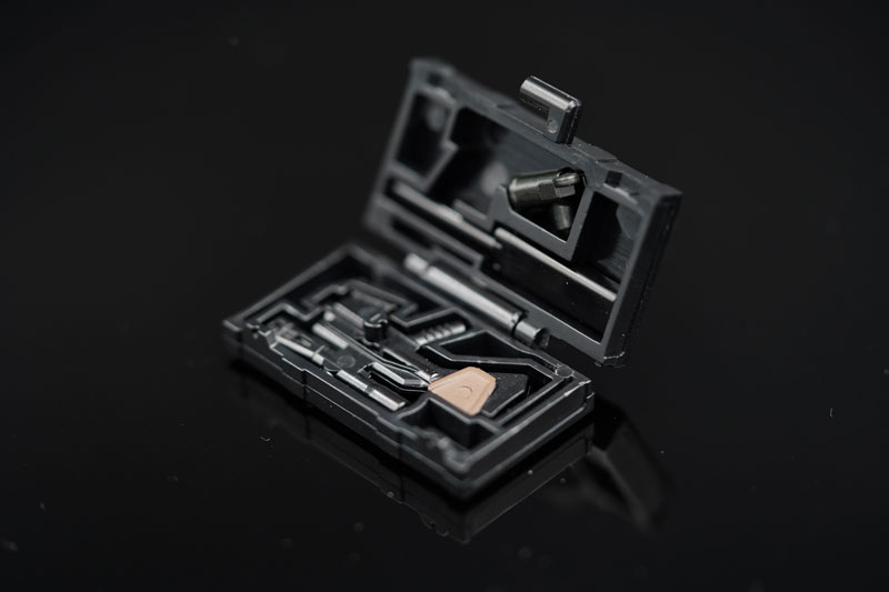 EM03 Commander Type Combat Mecha