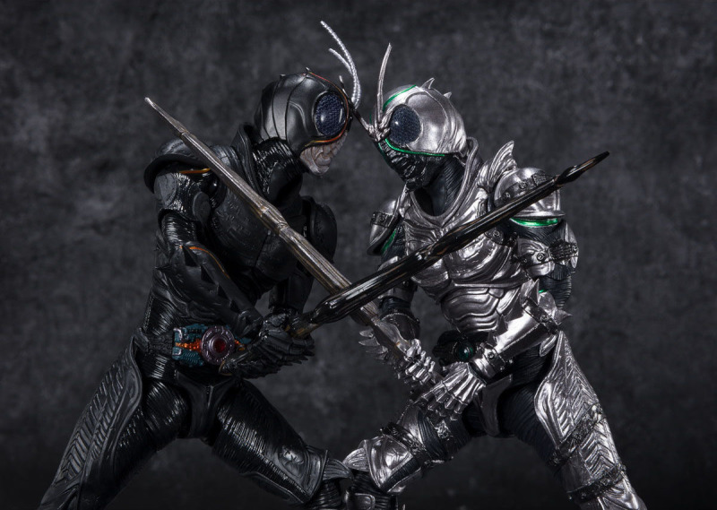 SHFiguarts Kamen Rider Shadowmoon