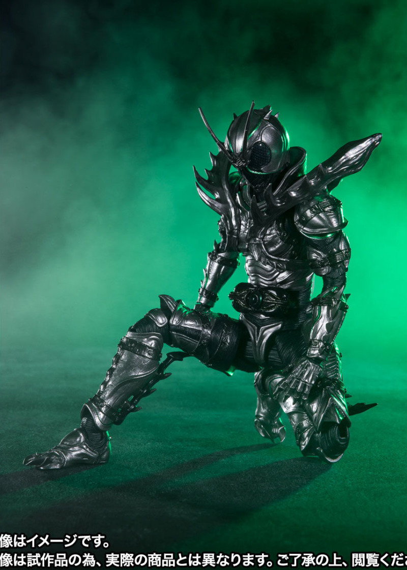 SHFiguarts Kamen Rider Shadowmoon