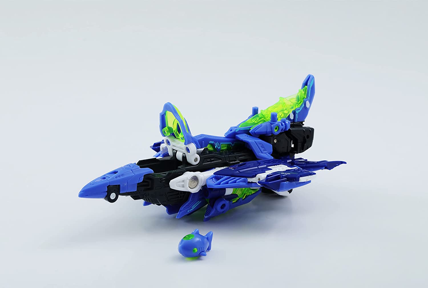 BEASTDRIVE BD 02 HYDRO BULLET SHARK non-scale ABS painted movable figure