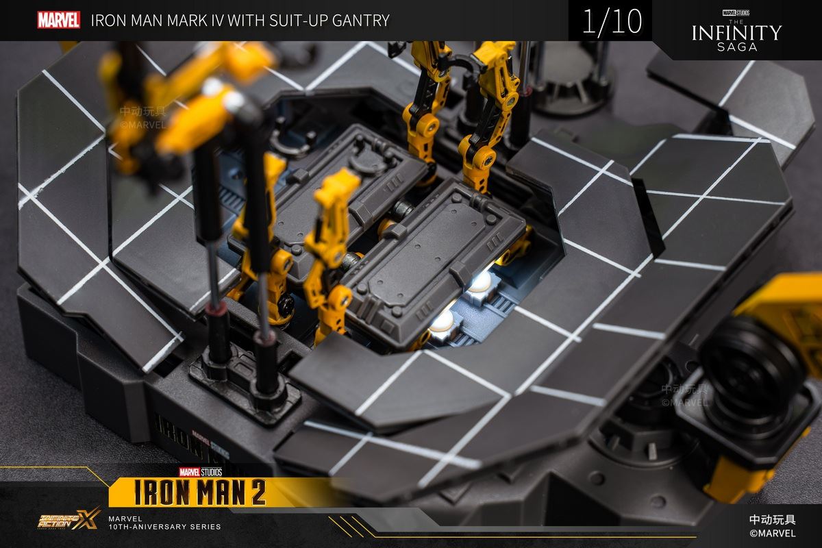 Iron Man Armor Demolition Platform 1/10