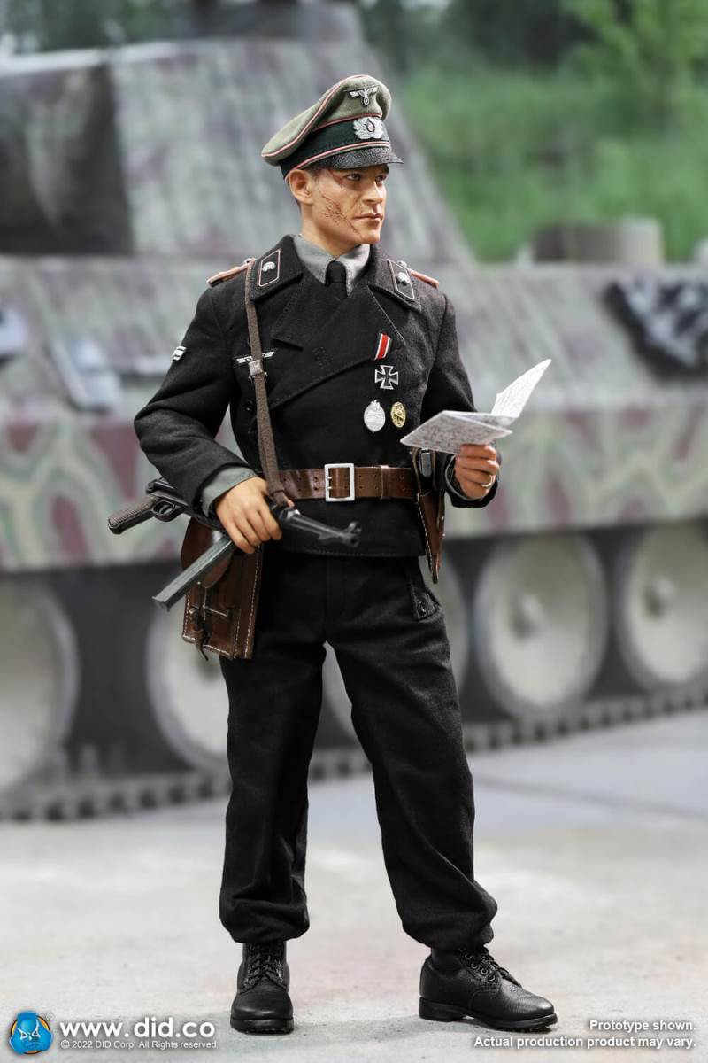 WWII German Armored Commander - Jager 1/6