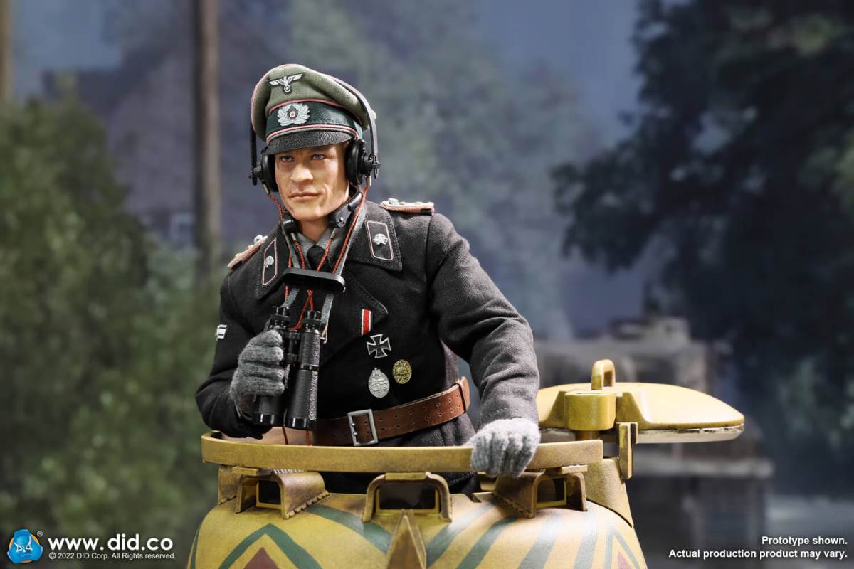 WWII German Armored Commander - Jager 1/6
