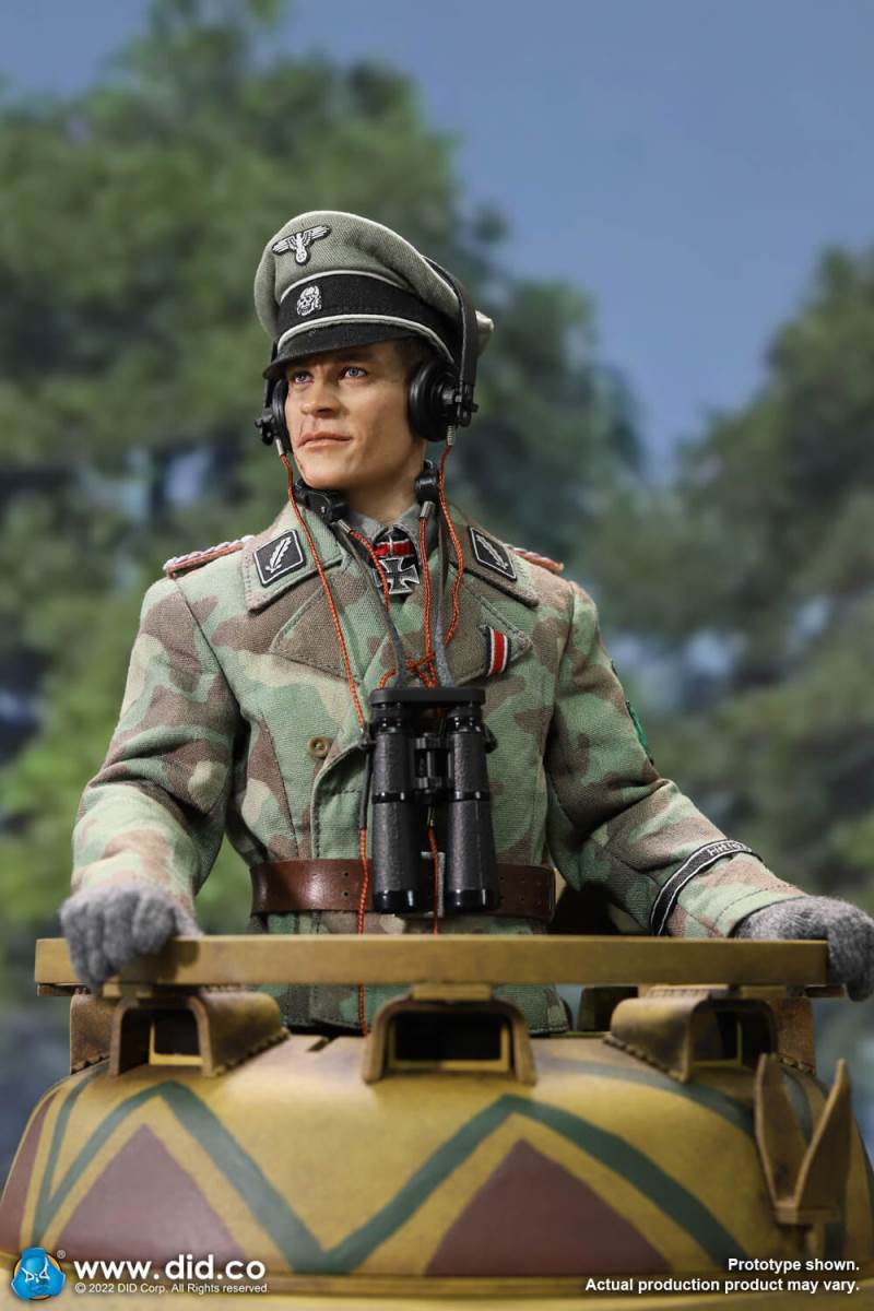 WWII German Armored Commander - Jager 1/6