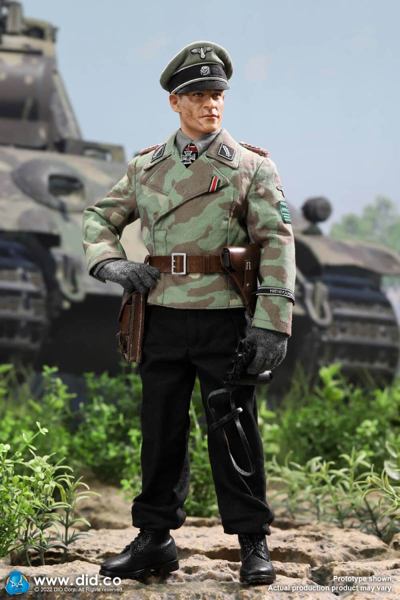WWII German Armored Commander - Jager 1/6