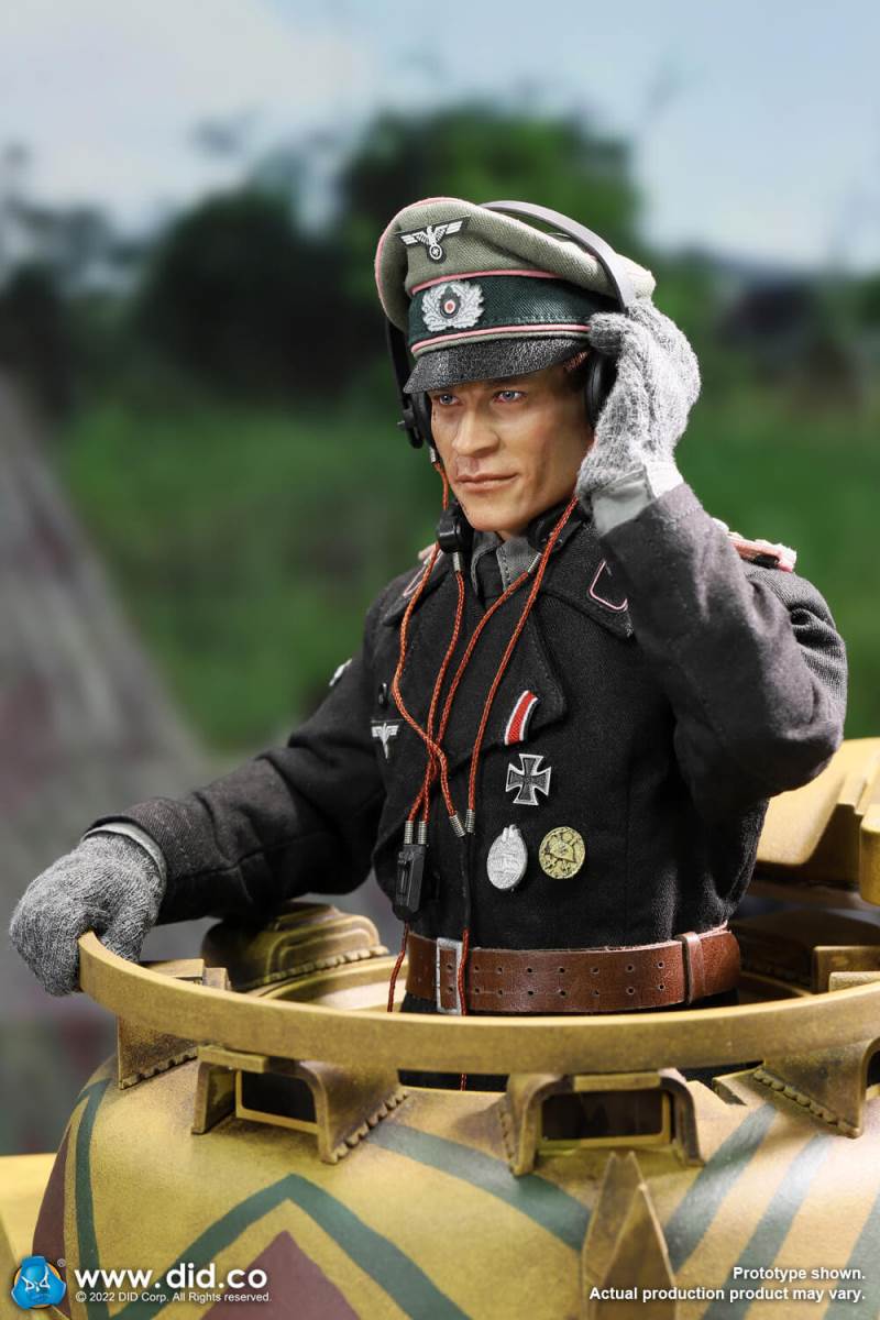 WWII German Armored Commander - Jager 1/6