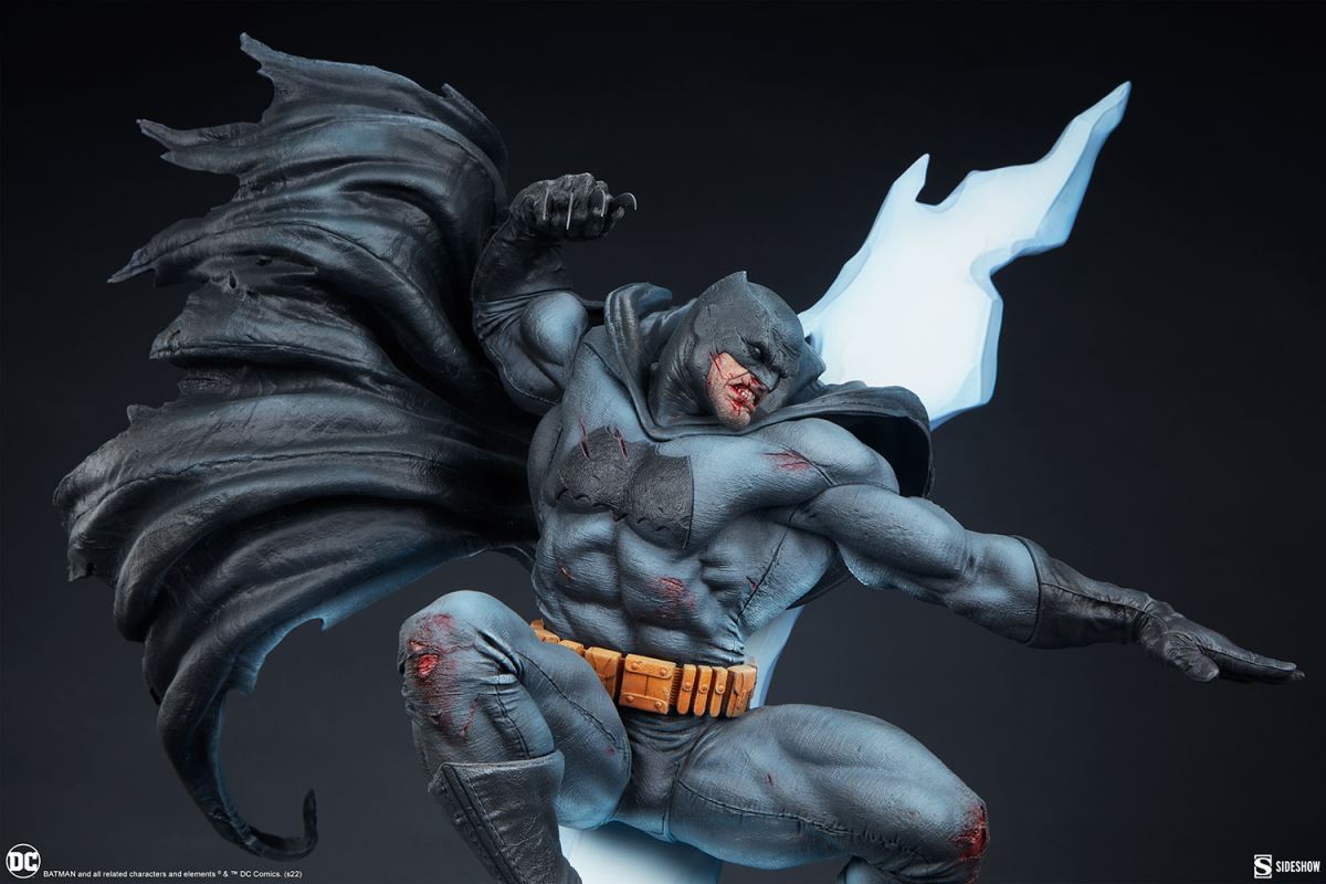 DC Comics - Batman: The Dark Knight Returns