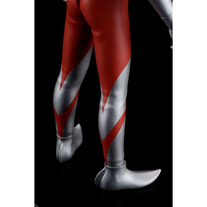 CHARACTER CLASSICS Ultraman (B type)
