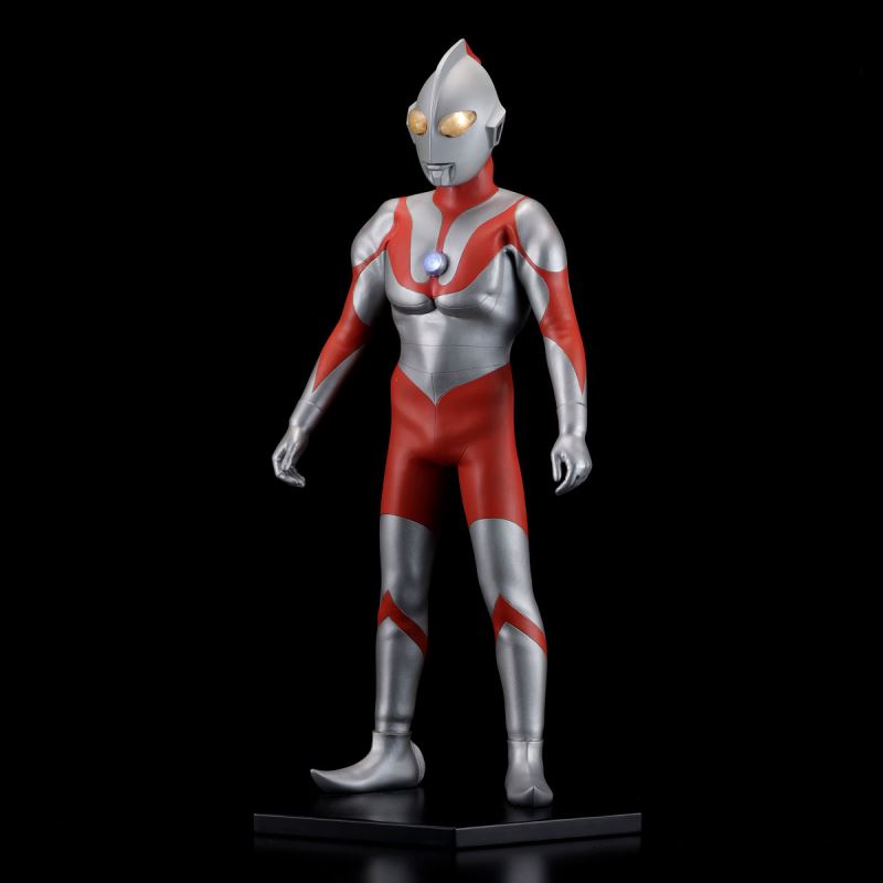 CHARACTER CLASSICS Ultraman (B type)