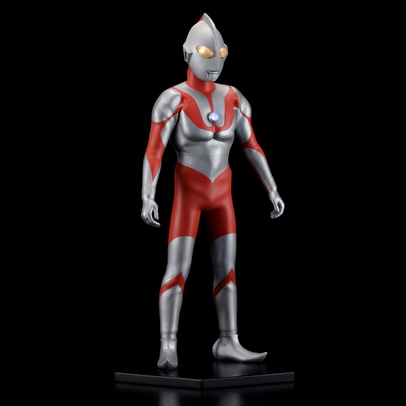 CHARACTER CLASSICS Ultraman (B type)