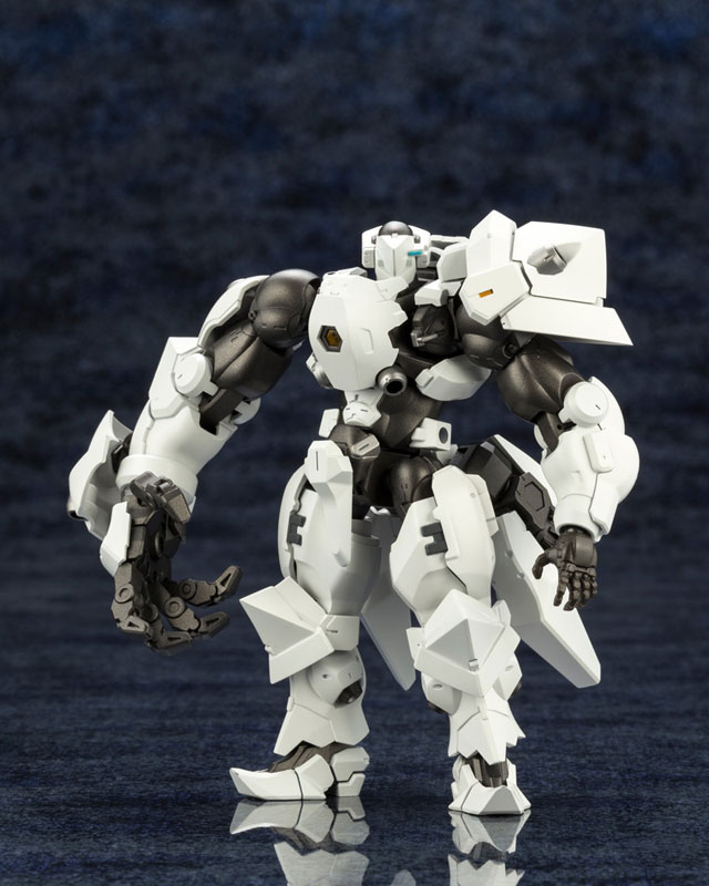 Hexa Gear Governor Heavy Armor Type: Rook 1/24 Kitblock