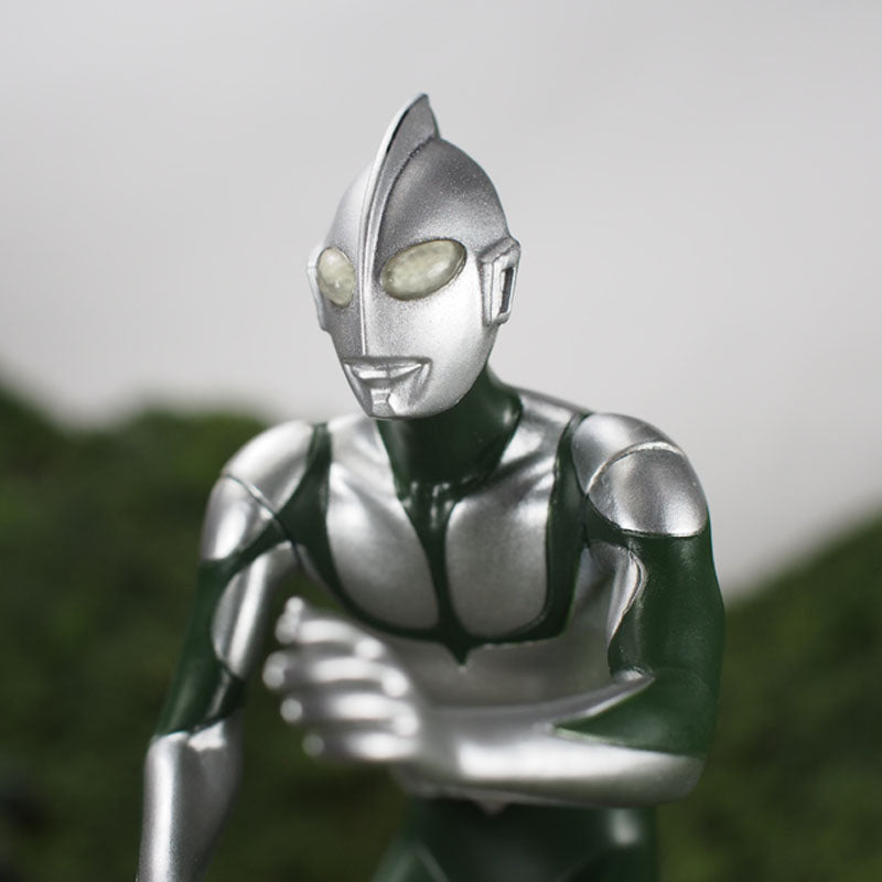 DX Ultraman (Shin Ultraman) Fighting Pose Energy Consumed Ver 1/8