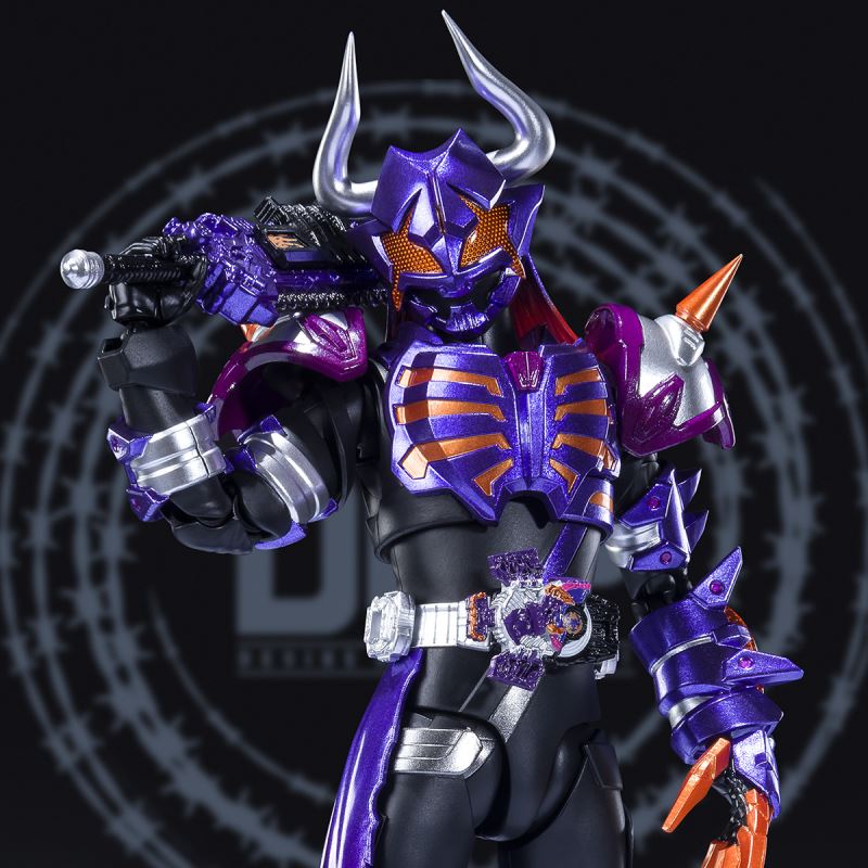 SHFiguarts Kamen Rider Buffer Zombie Form