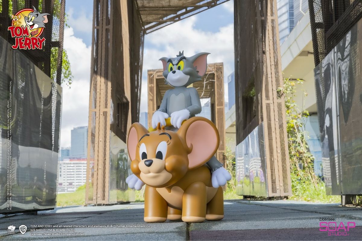 Tom and Jerry - Super Jockey doll