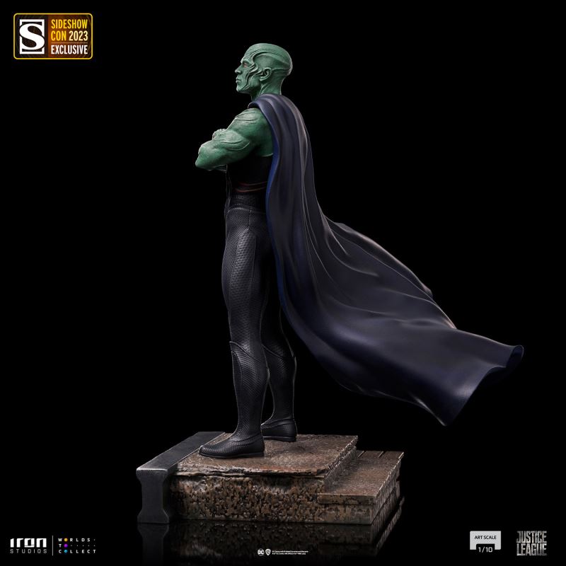 MARTIAN MANHUNTER