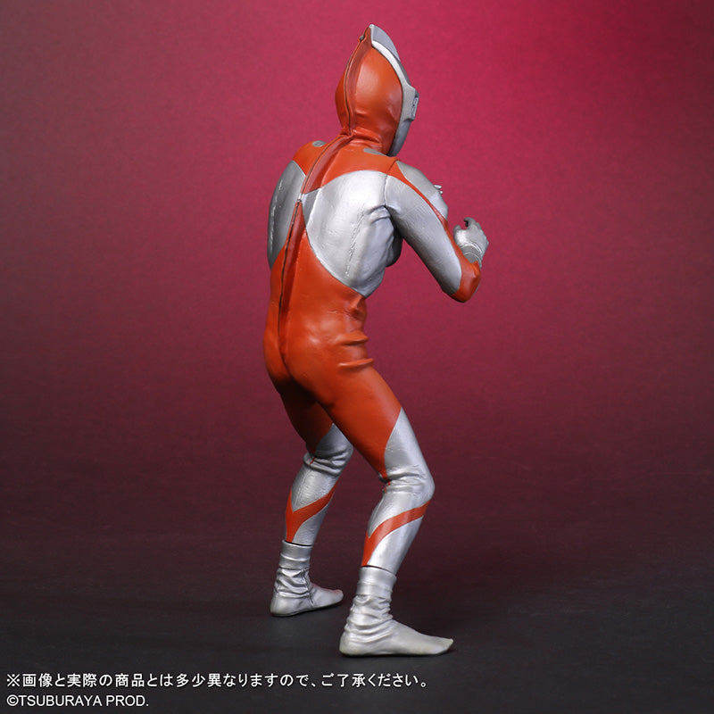 Large Monsters Series Ultraman (C Type) Luminescence Ver